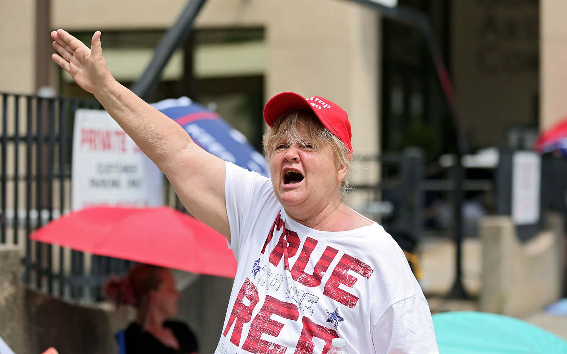 TRUMP CAMPERS